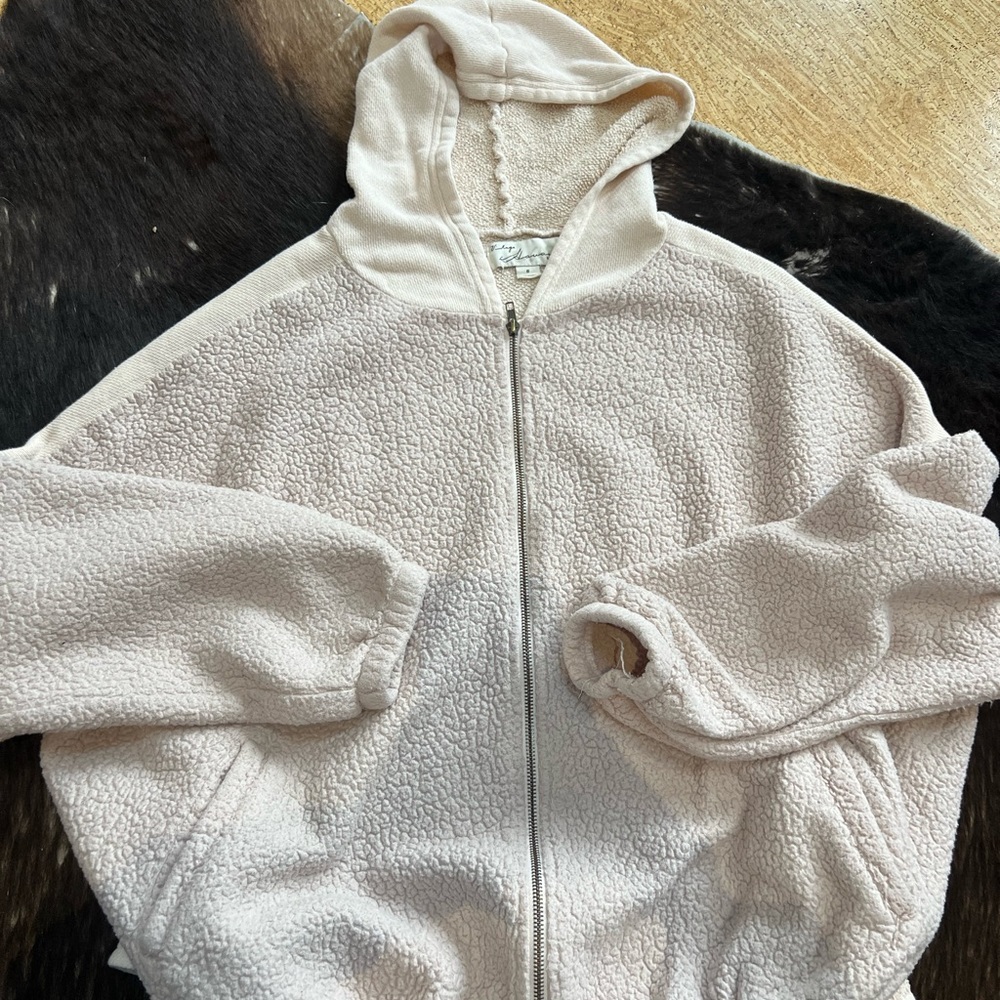 Vintage Havana Light Pink Zip-Up